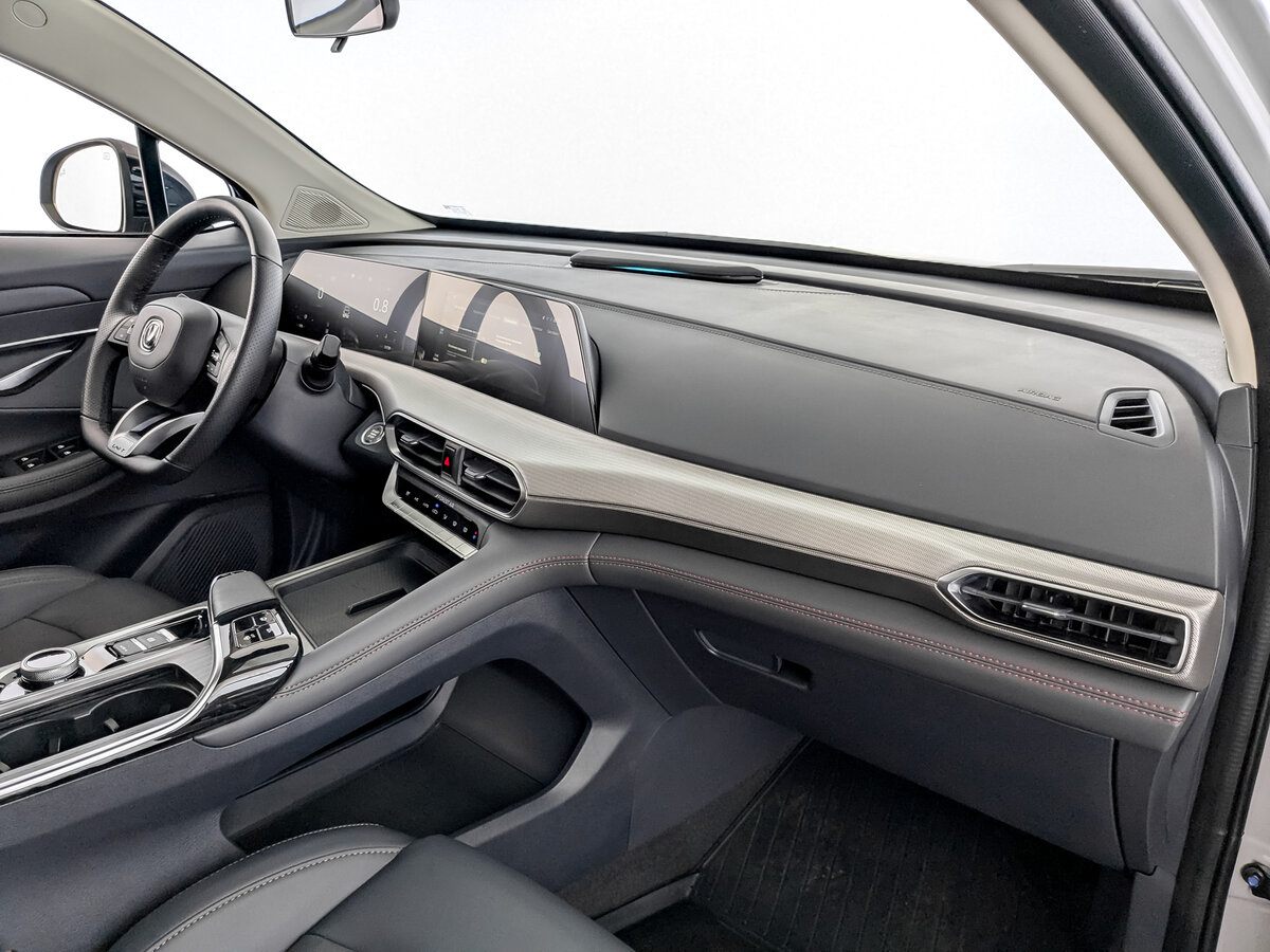 Changan UNI-T б/у, 2024, Роботизированная. Фото: #10