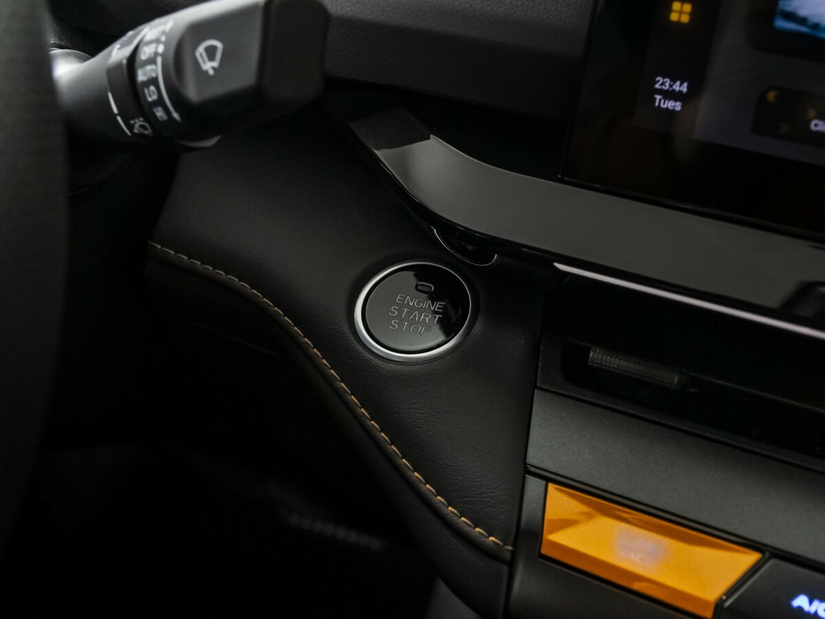 Changan UNI-V б/у, 2023, Роботизированная. Фото: #15