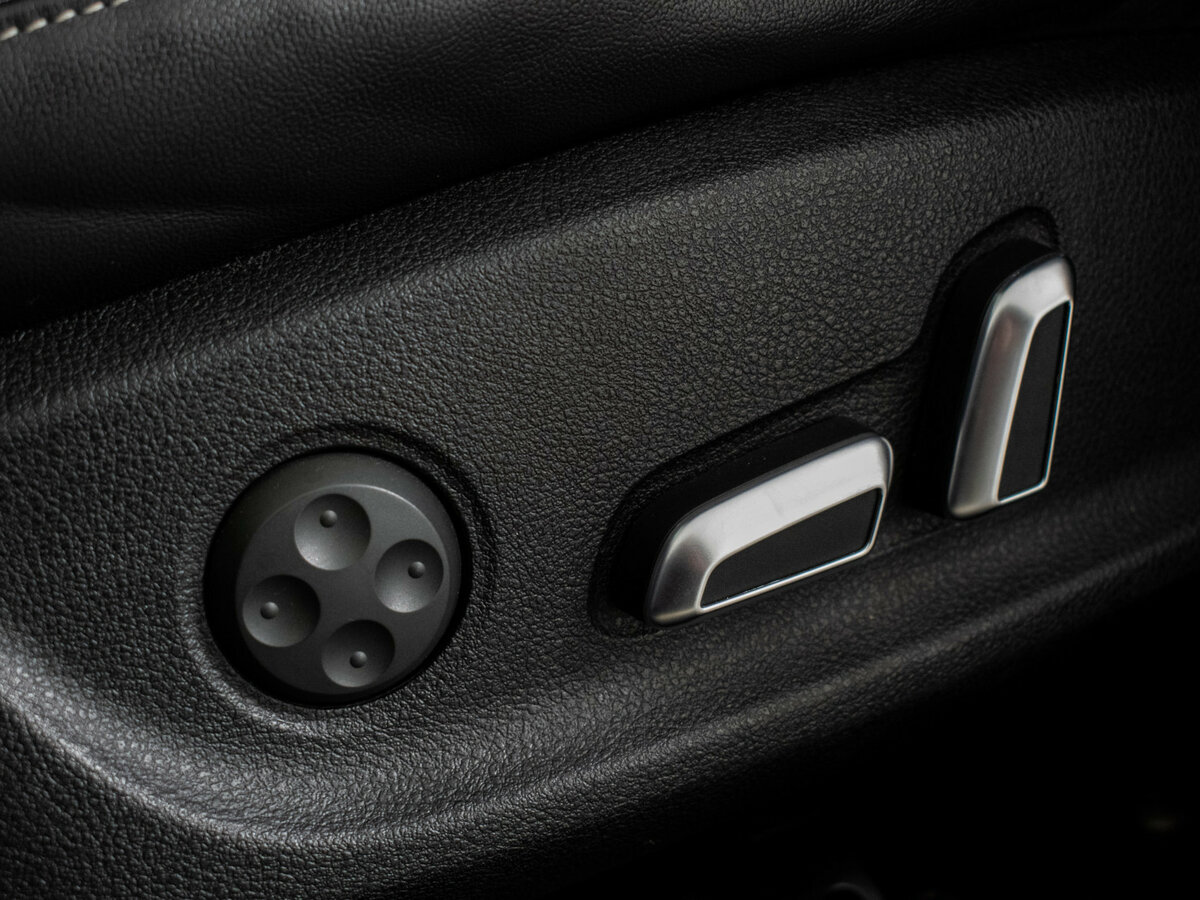 Audi A6 б/у, 2015, Роботизированная. Фото: #16