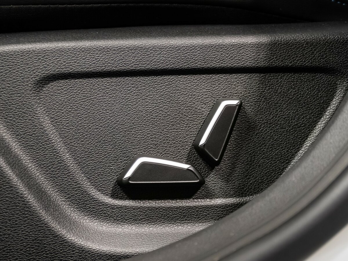 Джили Эмгранд б/у, 2023, Автоматическая. Фото: #13