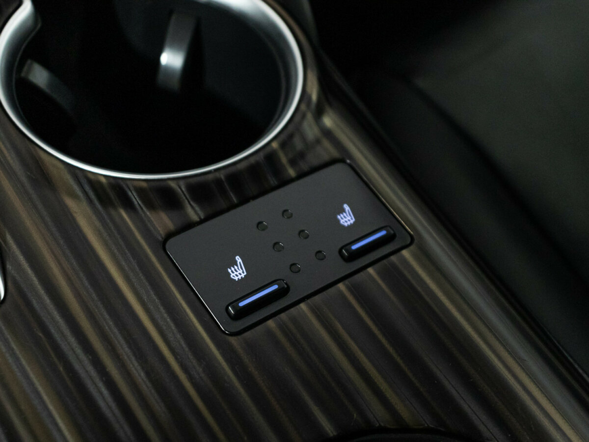 Toyota Camry б/у, 2019, Автоматическая. Фото: #18