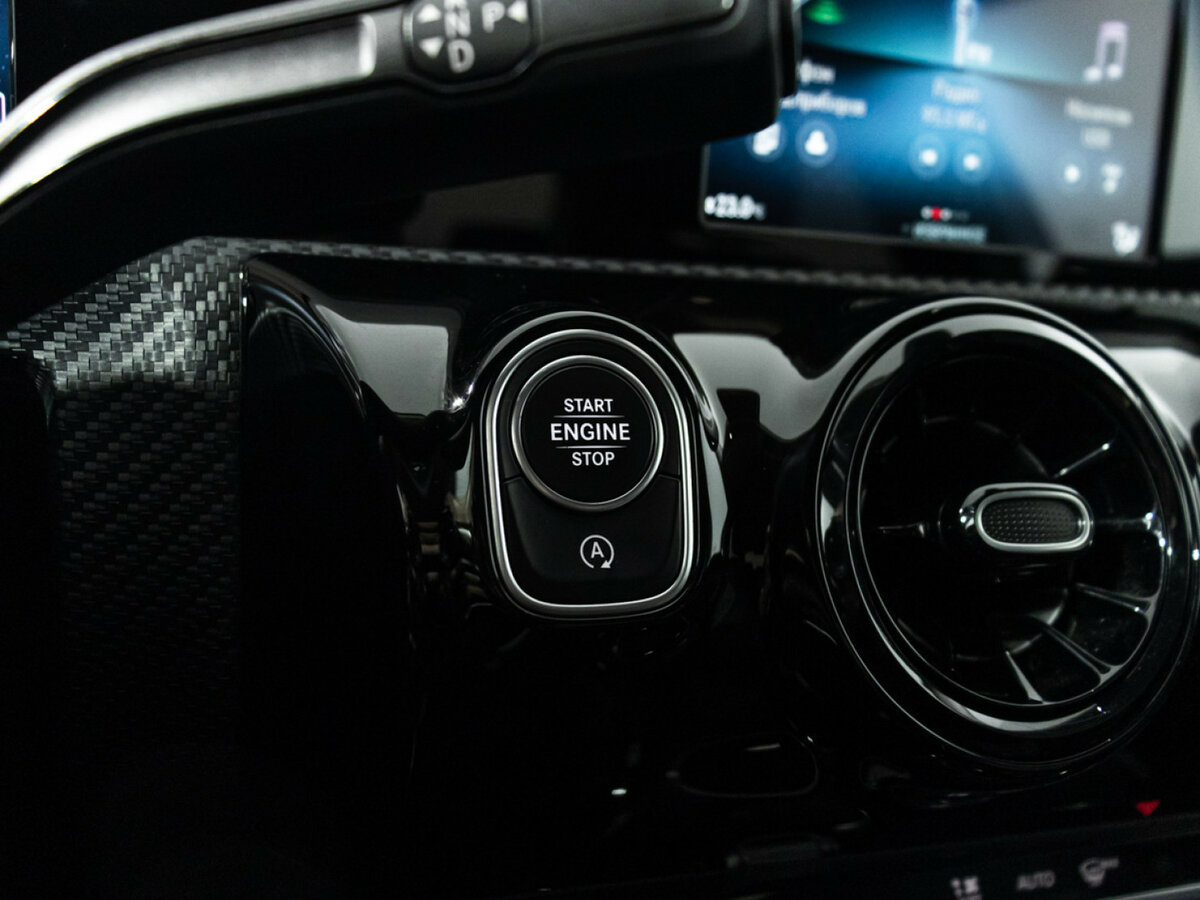 Mercedes-Benz A-Класс б/у, 2019, Роботизированная. Фото: #15