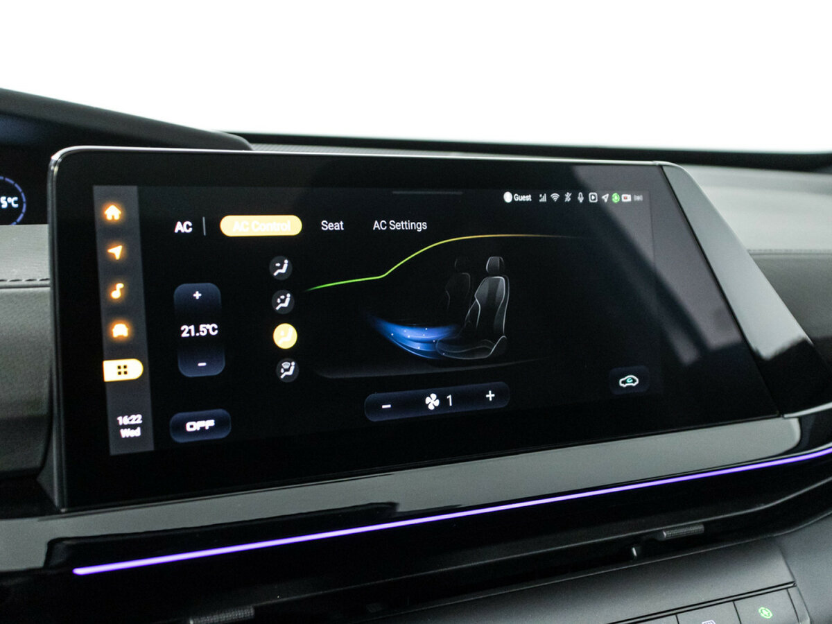 Changan UNI-V б/у, 2023, Роботизированная. Фото: #18