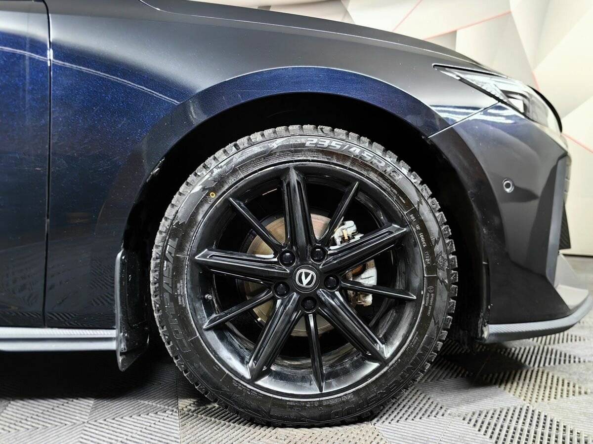 Changan UNI-V б/у, 2023, Роботизированная. Фото: #16