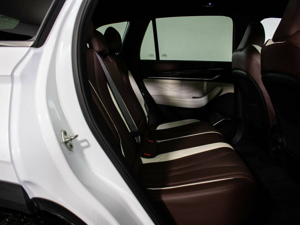 Geely Monjaro б/у, 2023, Автоматическая. Фото: #9