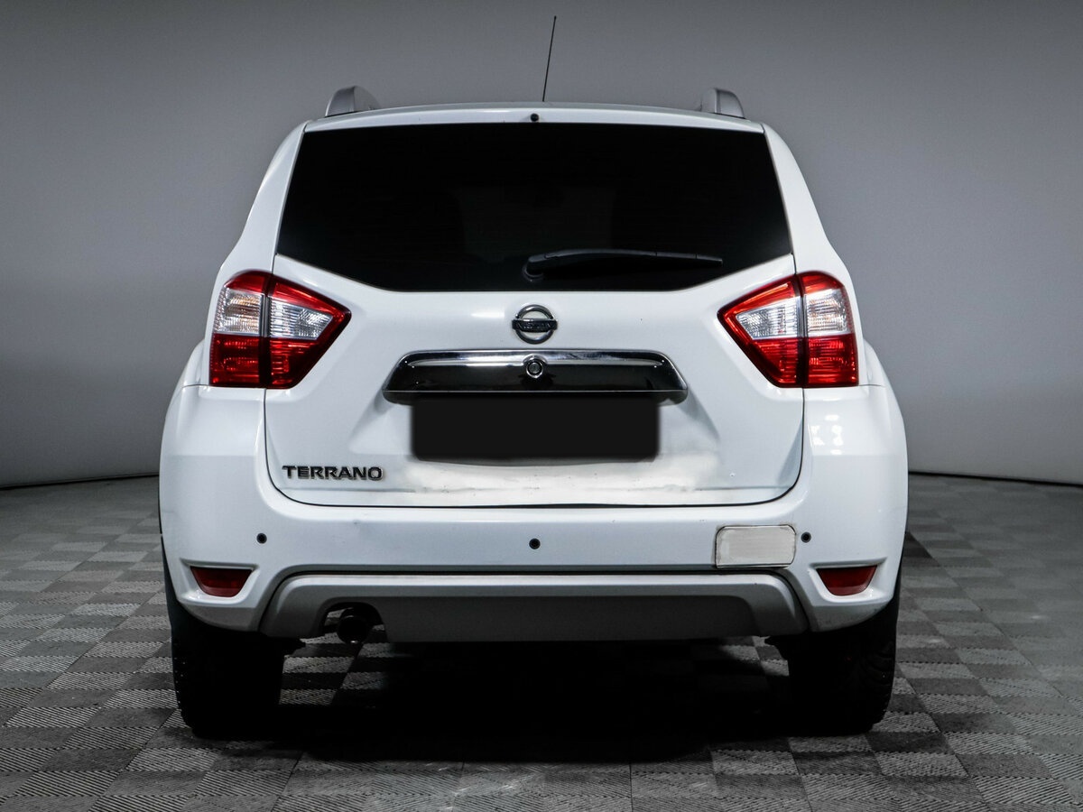 Nissan Terrano б/у, 2017, Автоматическая. Фото: #5
