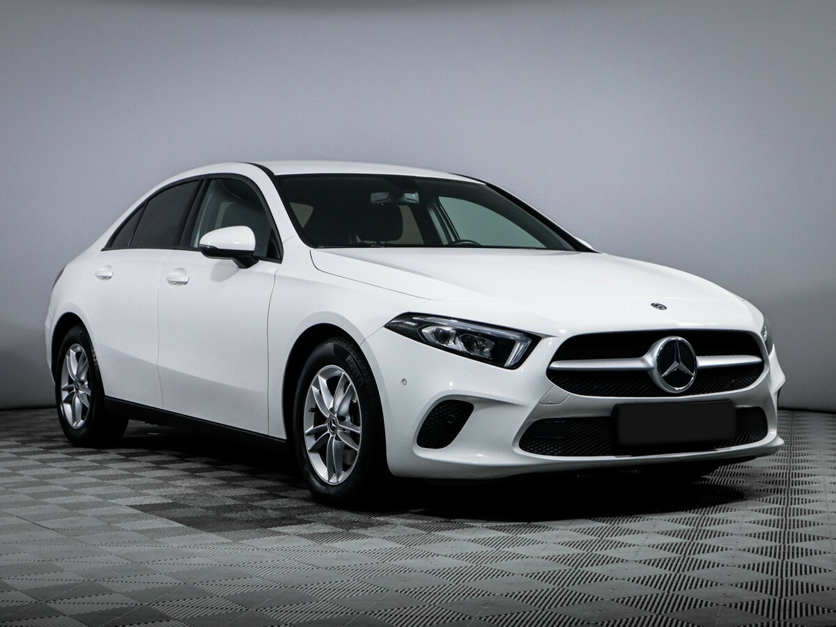 Mercedes-Benz A-Класс б/у, 2019, Роботизированная. Фото: #2