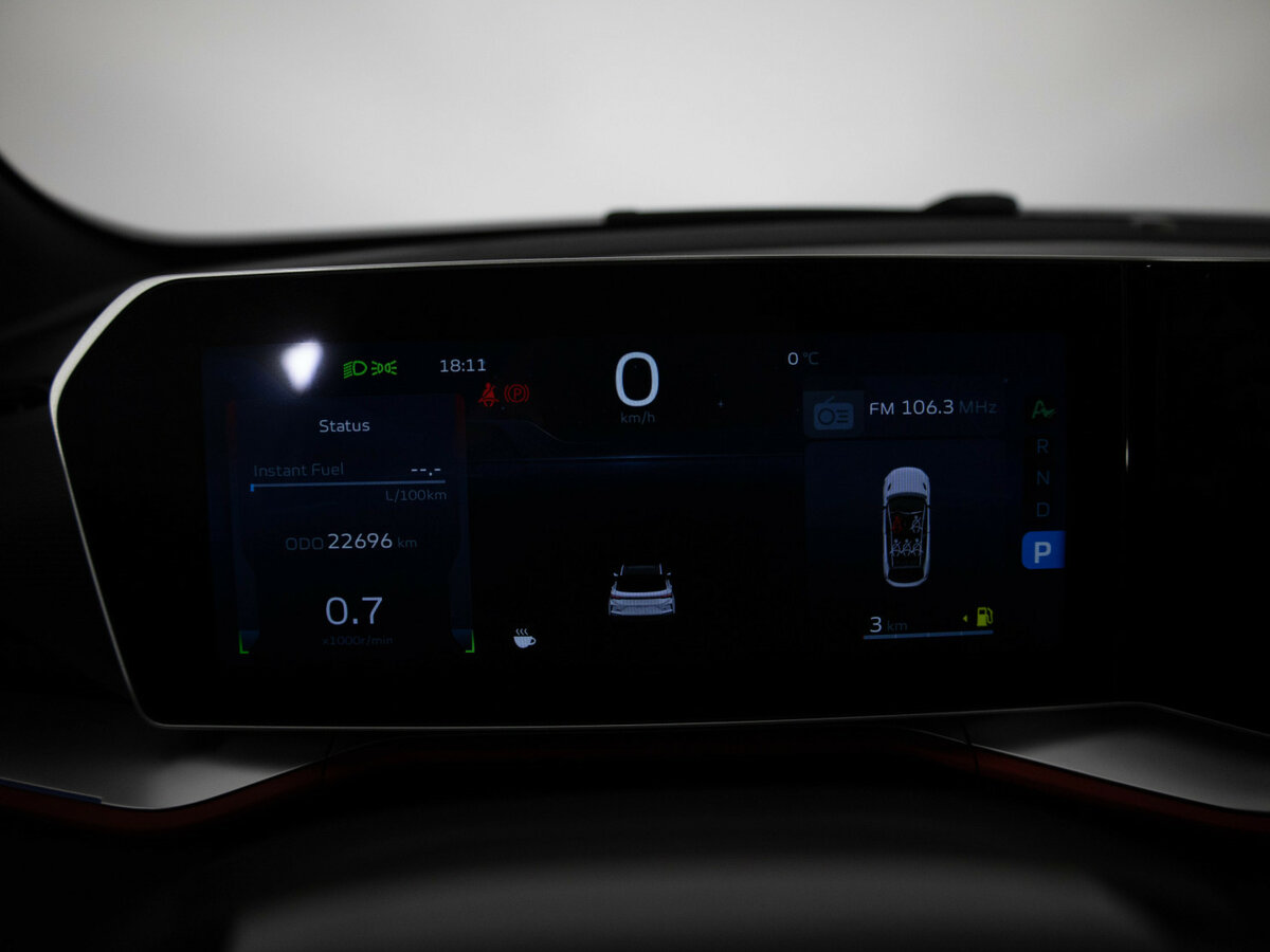 Geely Coolray б/у, 2023, Роботизированная. Фото: #12