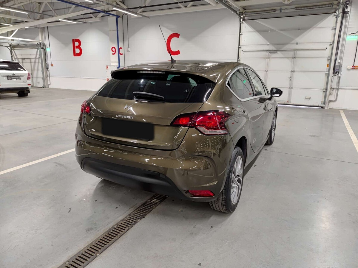 Citroen DS4 б/у, 2012, Механическая. Фото: #4