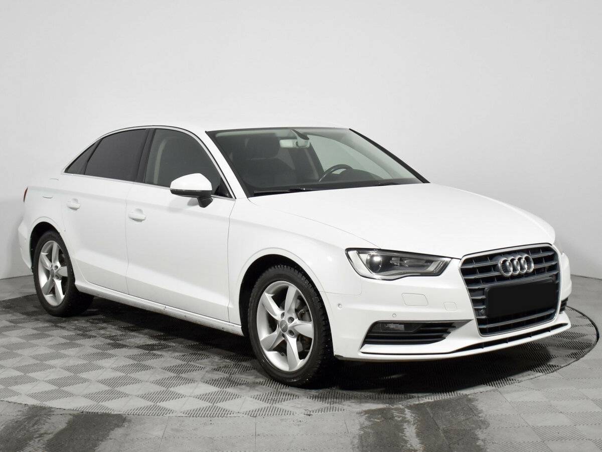 Audi A3 б/у, 2016, Роботизированная. Фото: #2