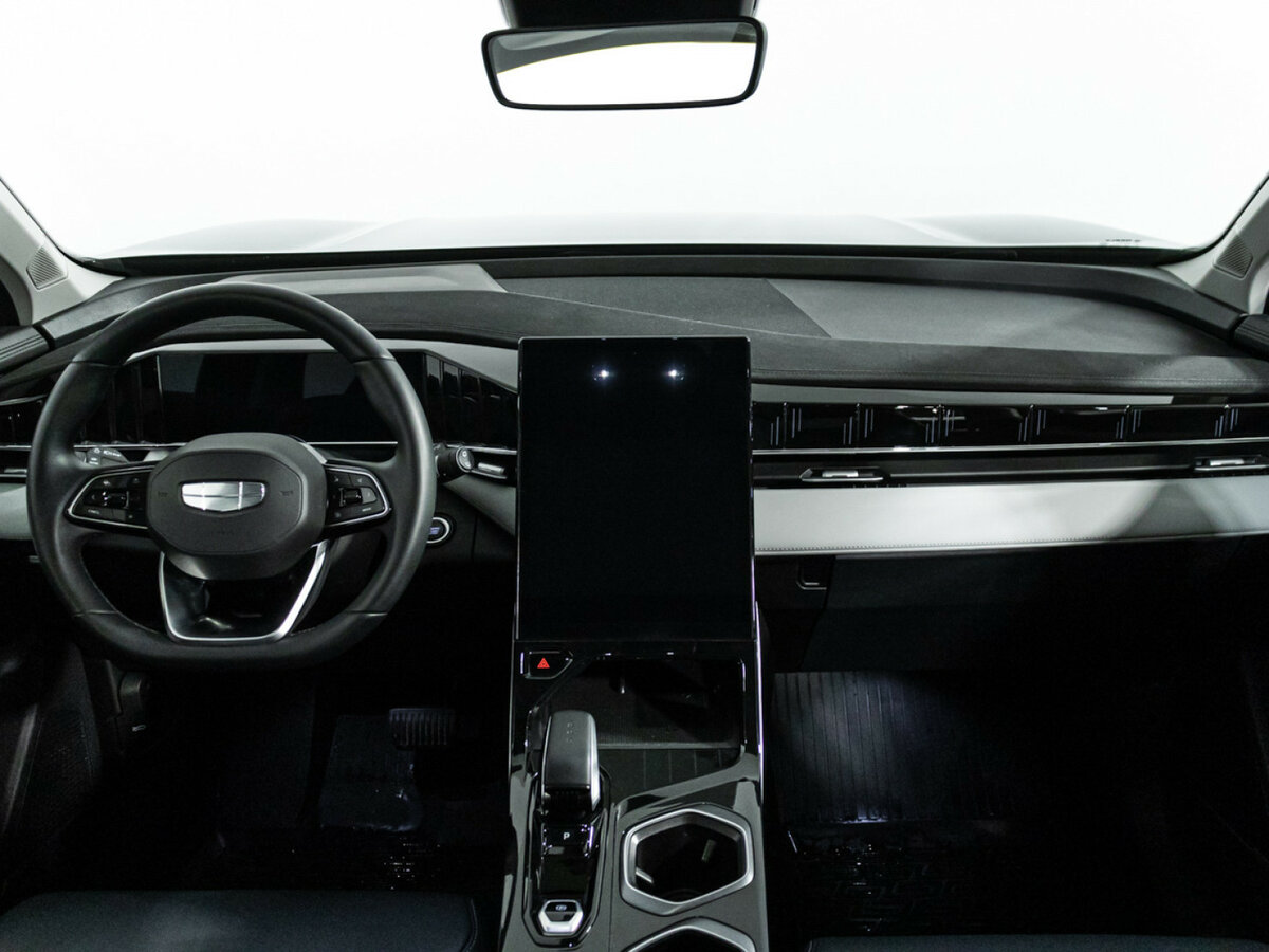 Geely Atlas б/у, 2023, Роботизированная. Фото: #10