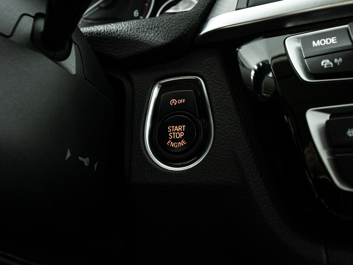 BMW 3 серии б/у, 2018, Автоматическая. Фото: #16