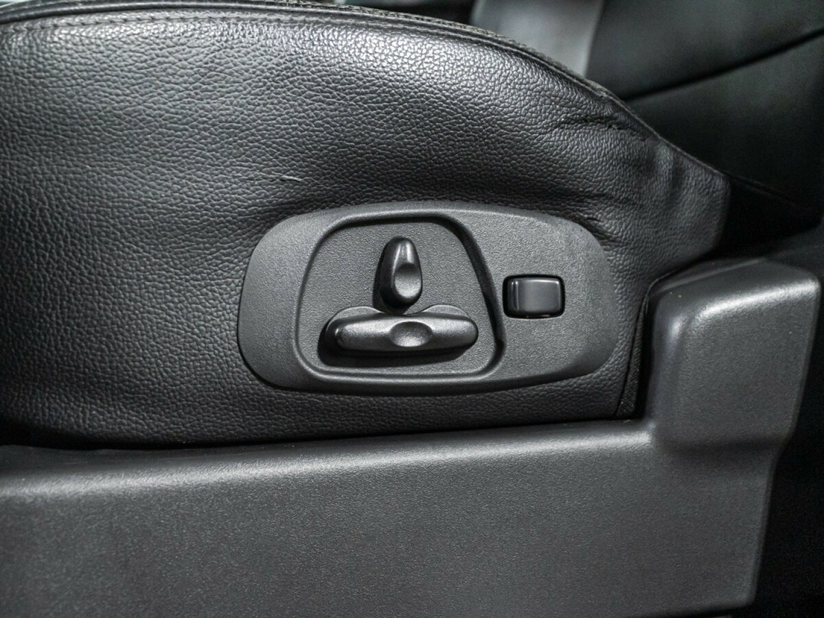 Mitsubishi Pajero б/у, 2015, Автоматическая. Фото: #12