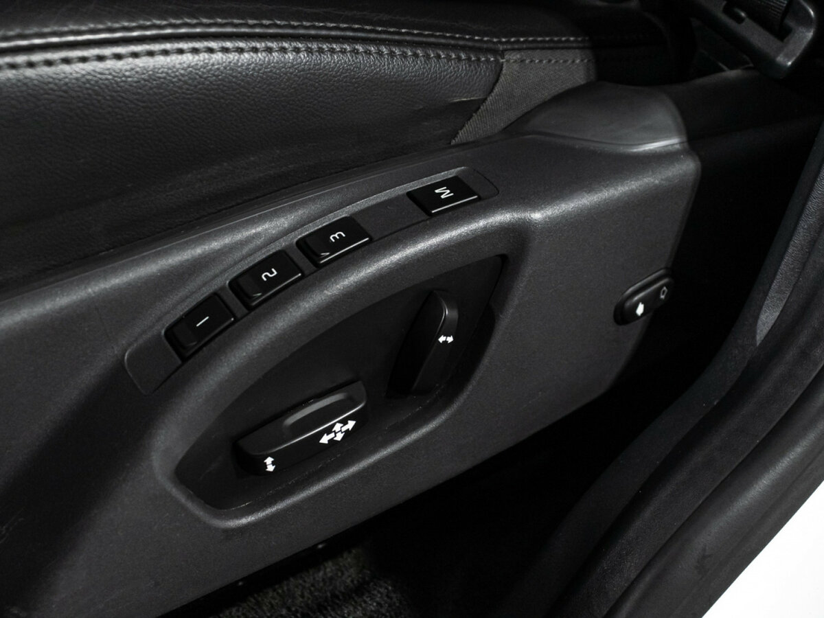 Volvo XC60 б/у, 2014, Автоматическая. Фото: #12