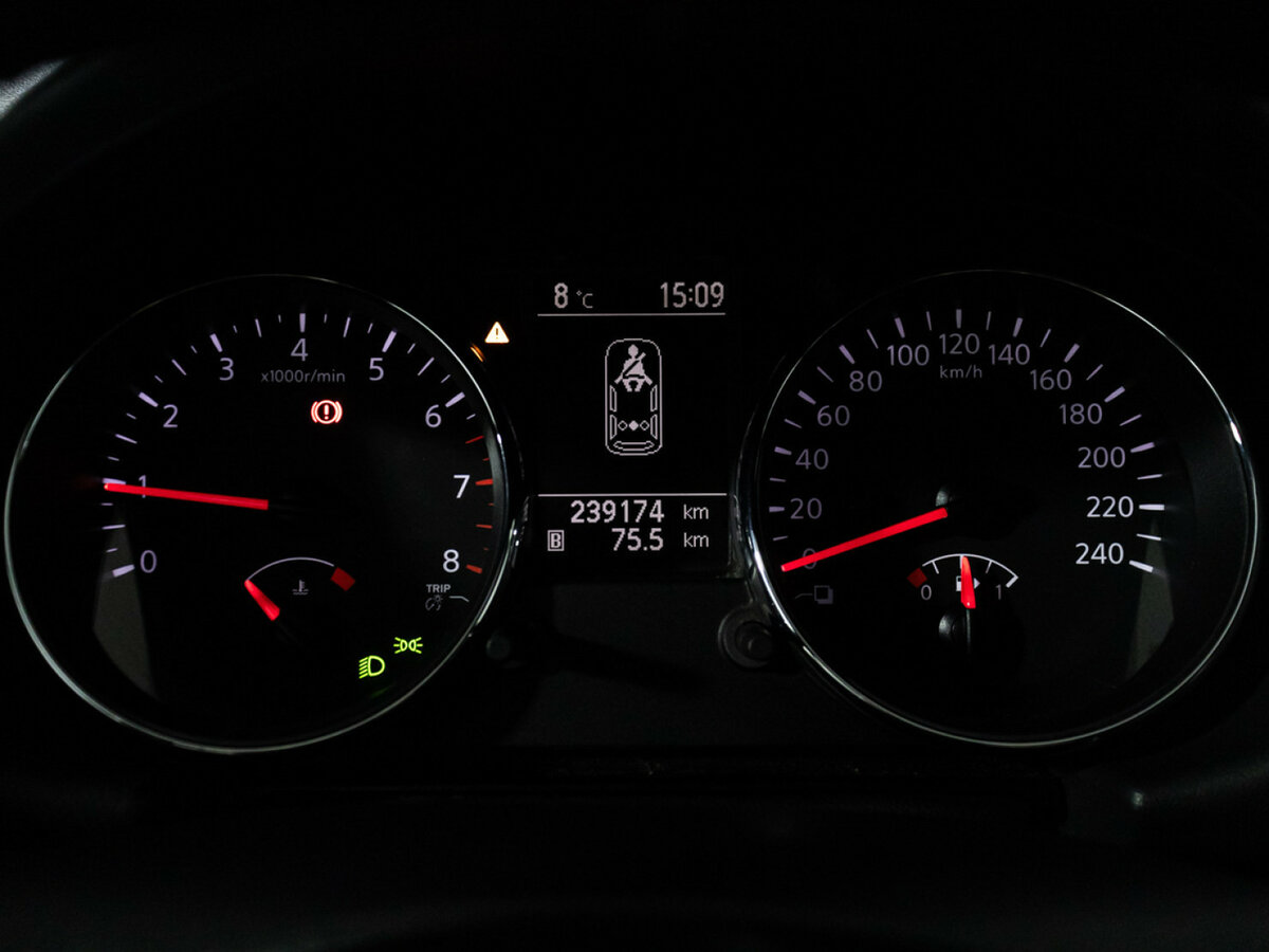 Nissan Qashqai+2 б/у, 2012, Механическая. Фото: #10