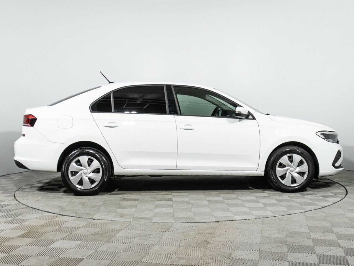 Volkswagen Polo б/у, 2021, Автоматическая. Фото: #3