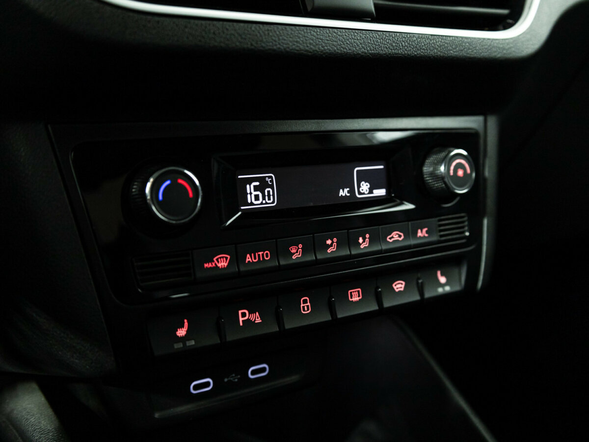 Фольксваген Поло б/у, 2022, Роботизированная. Фото: #12