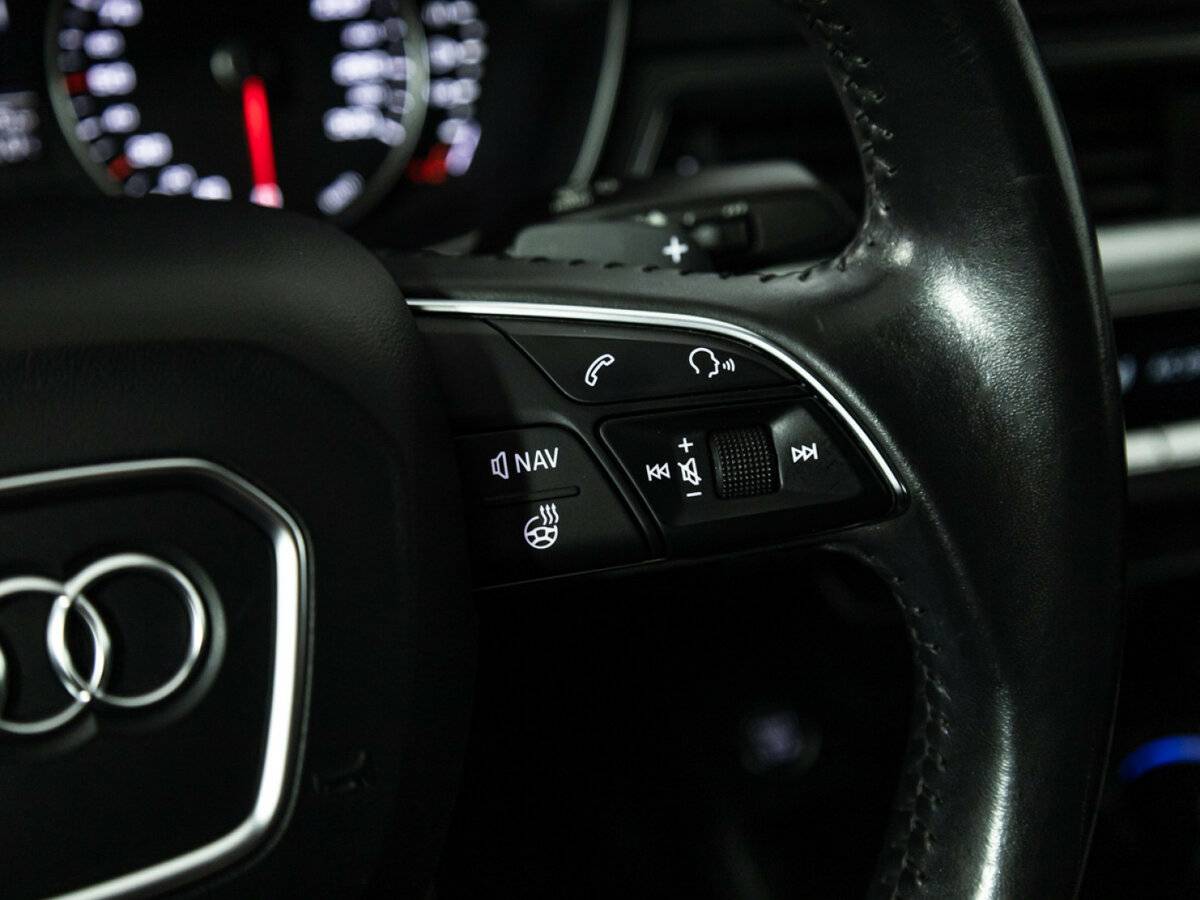 Audi A4 б/у, 2018, Роботизированная. Фото: #16