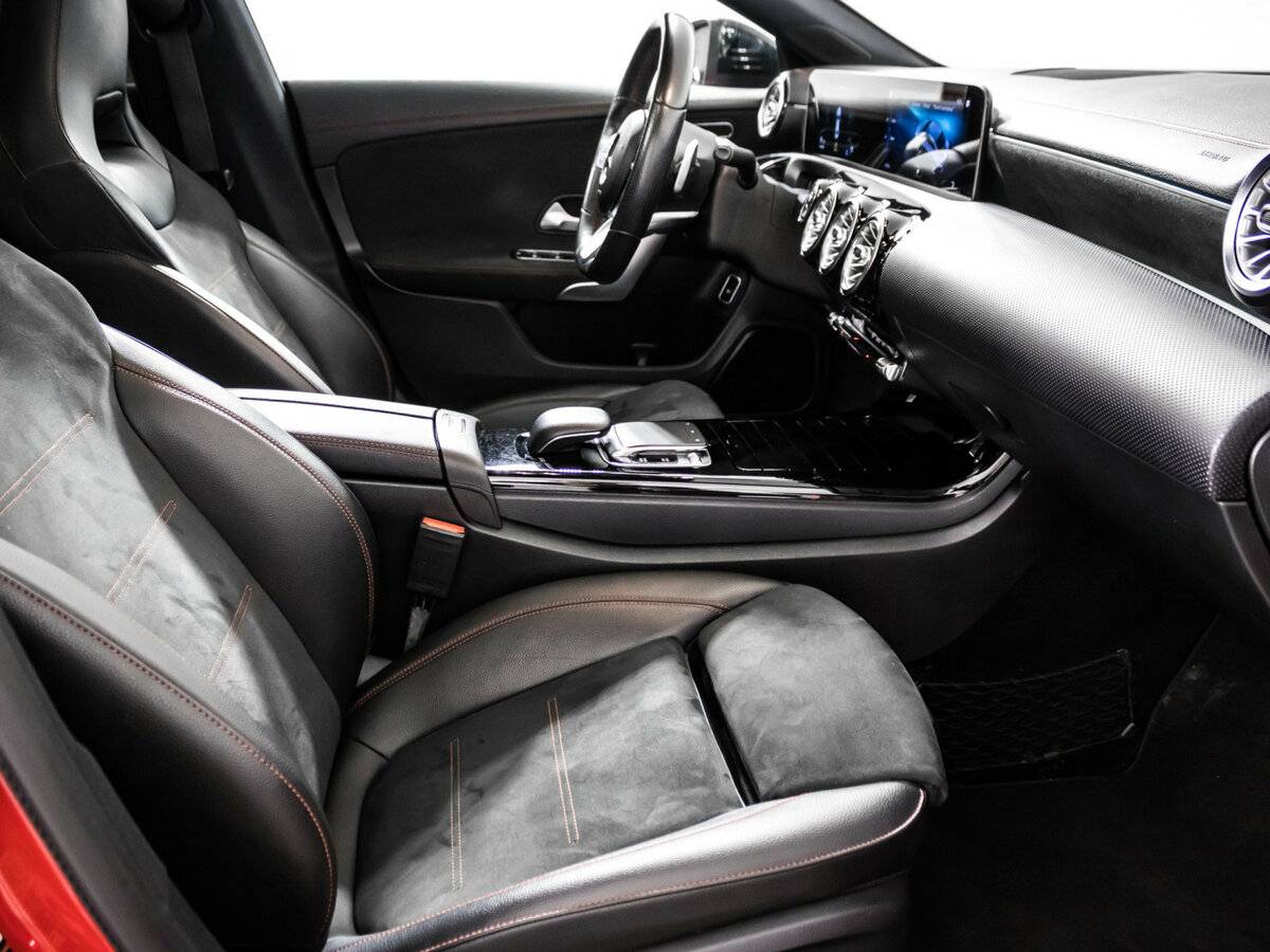 Mercedes-Benz CLA б/у, 2019, Роботизированная. Фото: #9