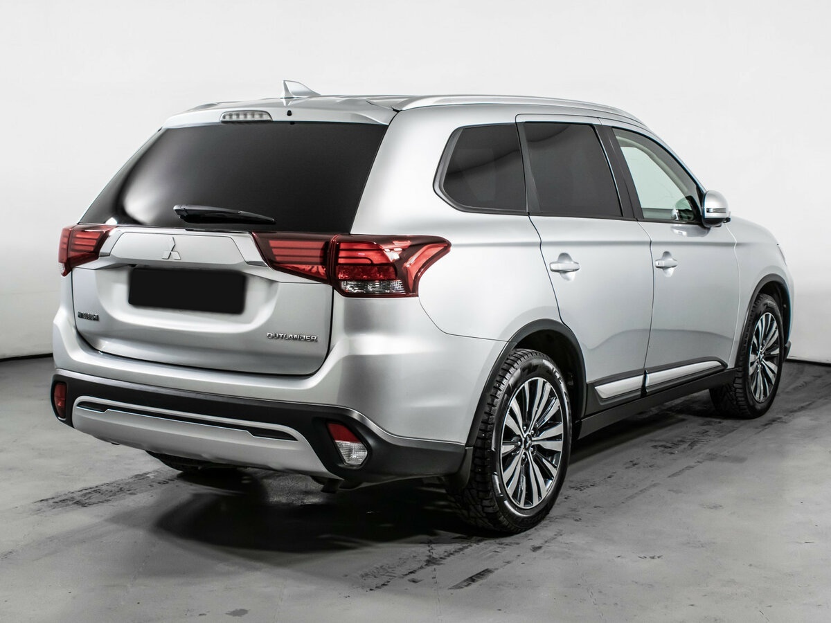 Mitsubishi Outlander б/у, 2018, Вариатор. Фото: #4