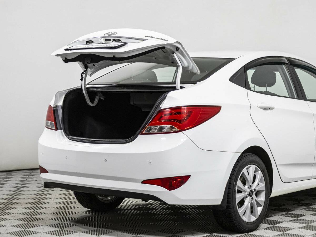 Hyundai Solaris б/у, 2015, Автоматическая. Фото: #15