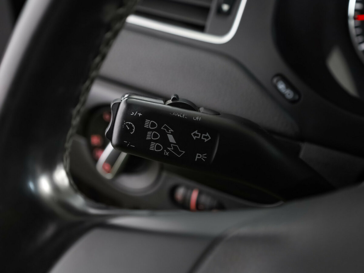 Volkswagen Jetta б/у, 2014, Роботизированная. Фото: #11