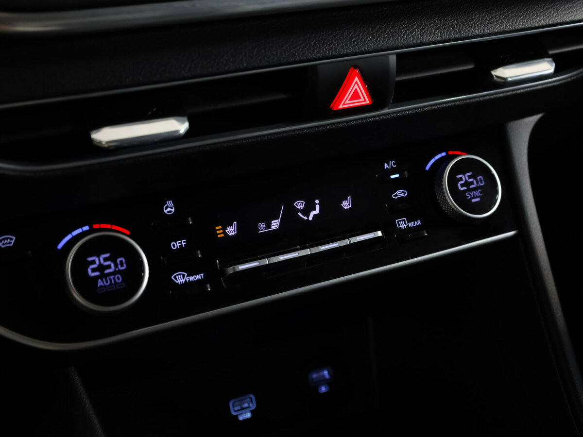 Hyundai Sonata б/у, 2022, Автоматическая. Фото: #15