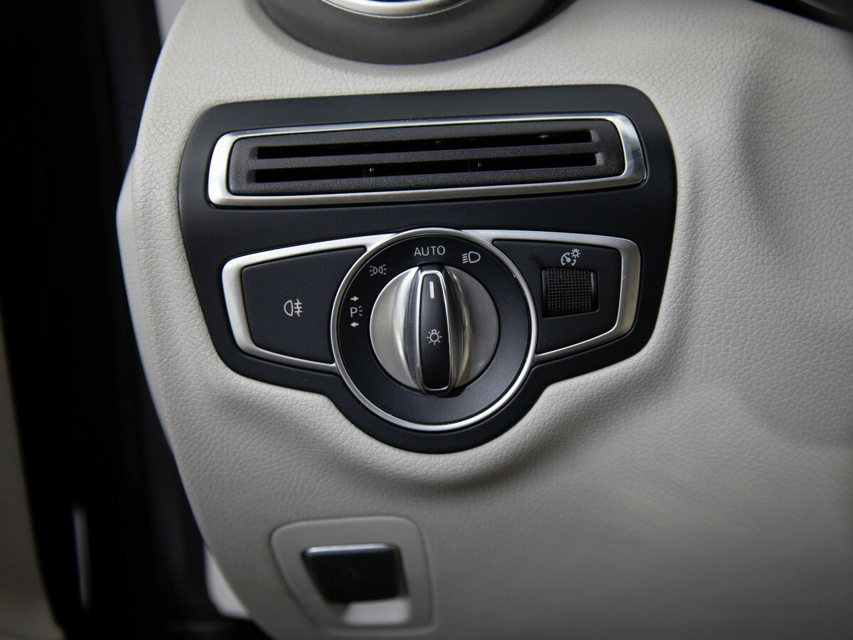 Mercedes-Benz C-Класс б/у, 2017, Автоматическая. Фото: #9