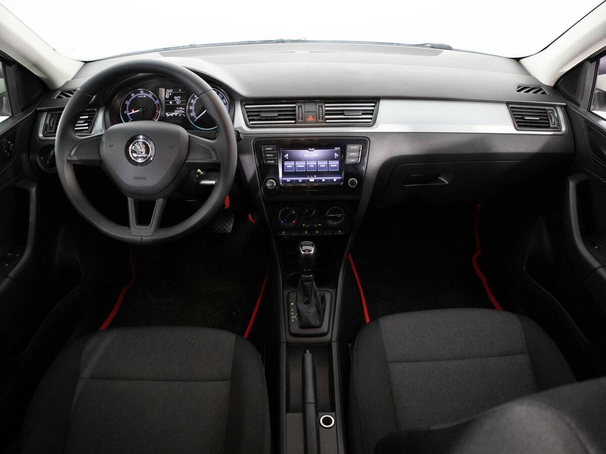 Skoda Rapid б/у, 2019, Автоматическая. Фото: #6