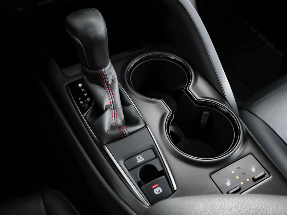 Toyota Camry б/у, 2021, Автоматическая. Фото: #16