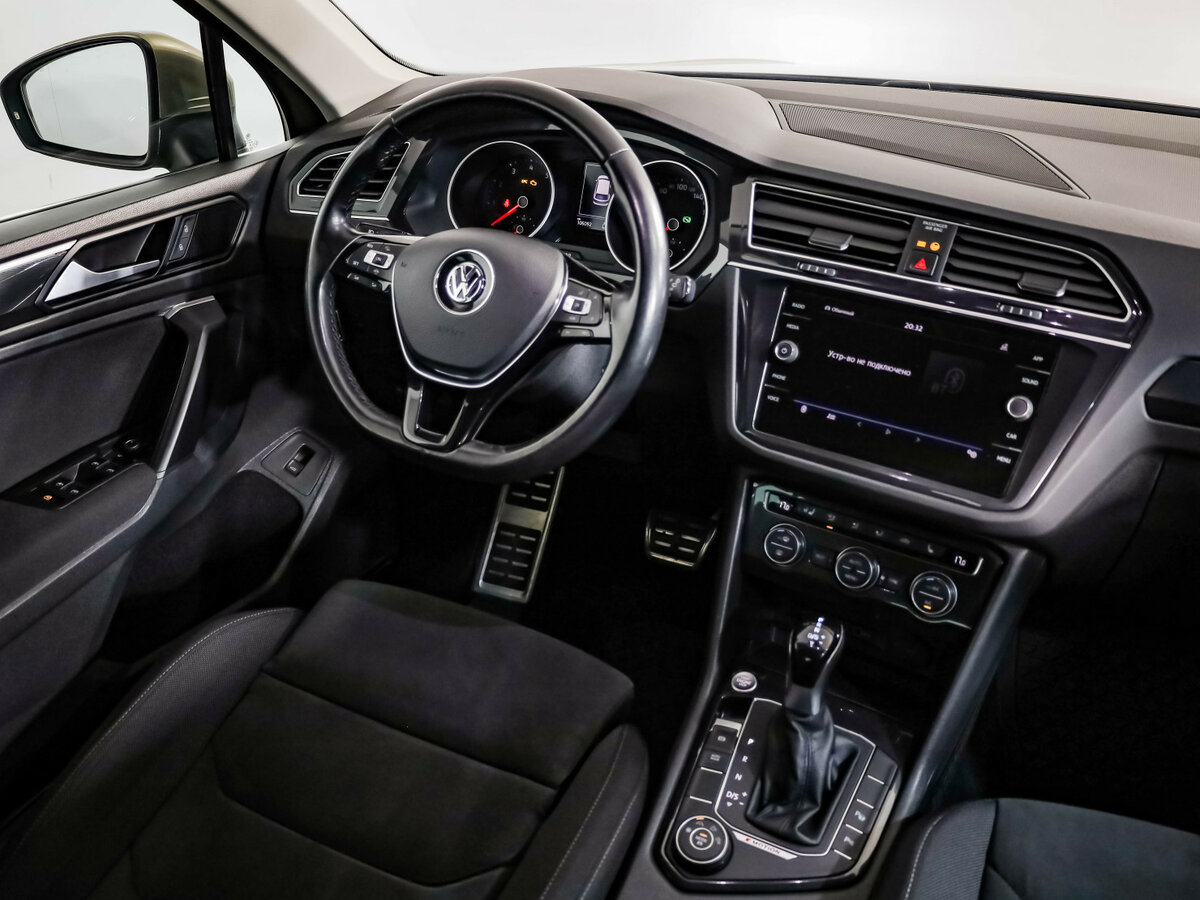 Volkswagen Tiguan б/у, 2020, Роботизированная. Фото: #7