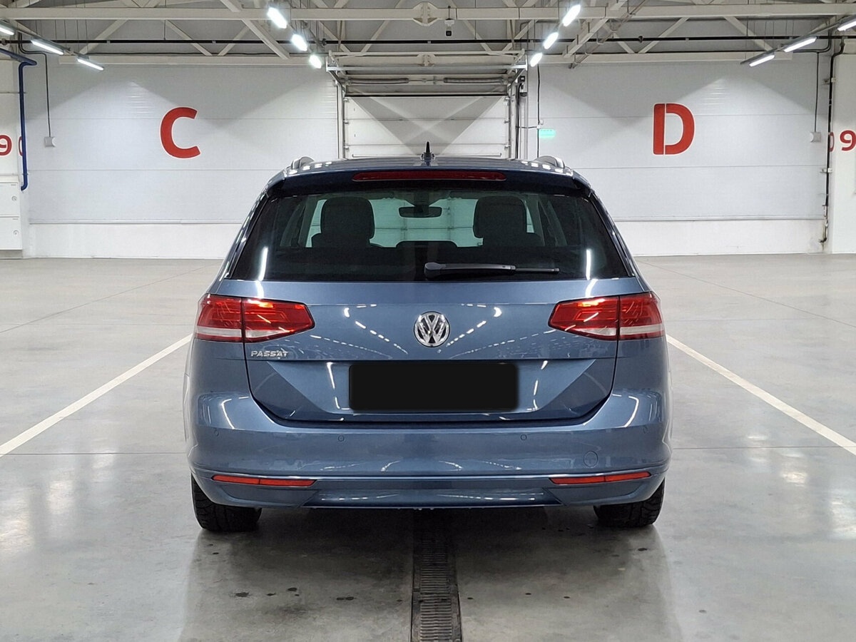 Volkswagen Passat б/у, 2018, Роботизированная. Фото: #5