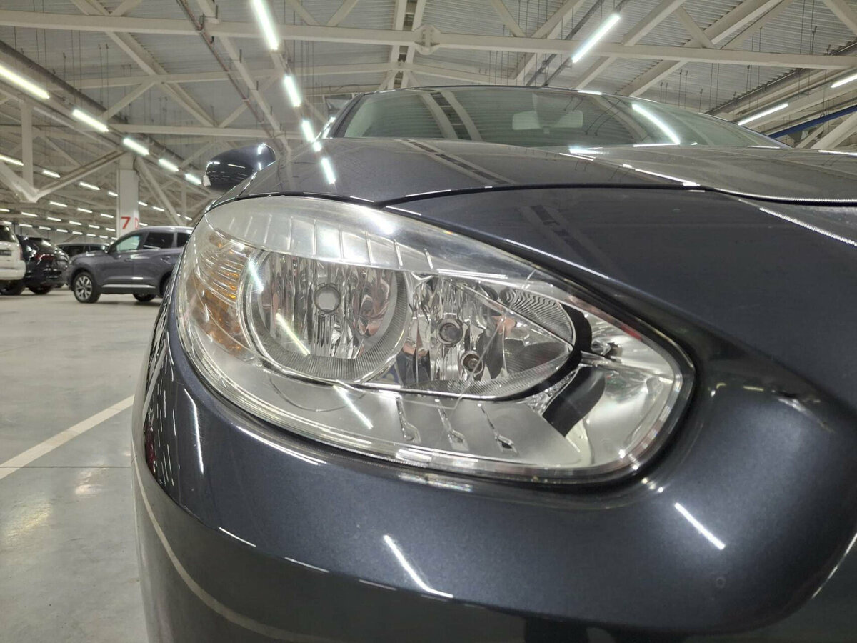 Renault Fluence б/у, 2012, Механическая. Фото: #16