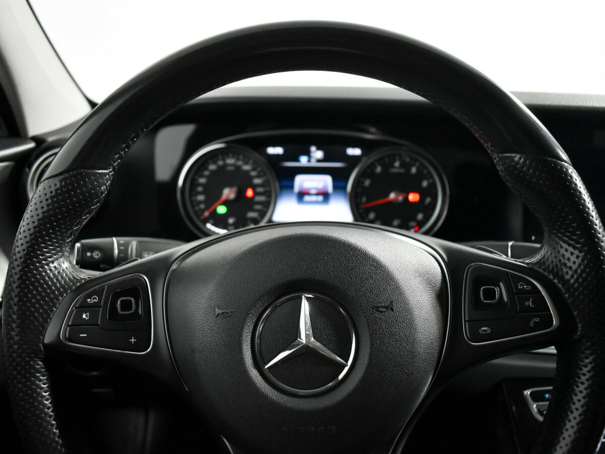 Mercedes-Benz E-Класс б/у, 2016, Автоматическая. Фото: #17