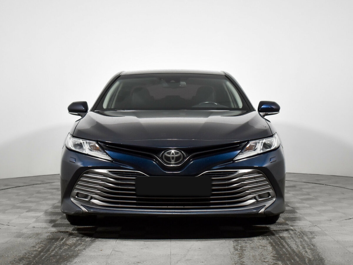 Toyota Camry б/у, 2018, Автоматическая. Фото: #1