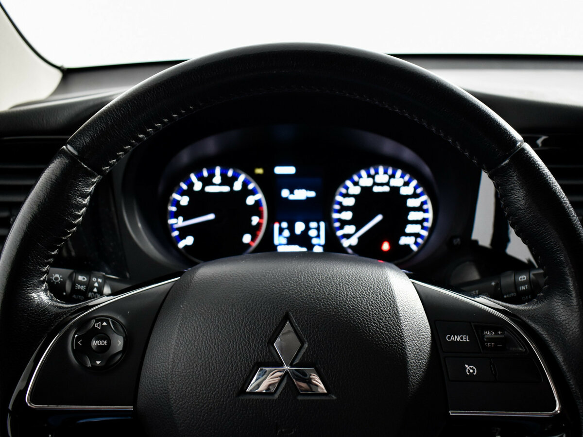 Митсубиши Оутлэндер б/у, 2018, Вариатор. Фото: #11