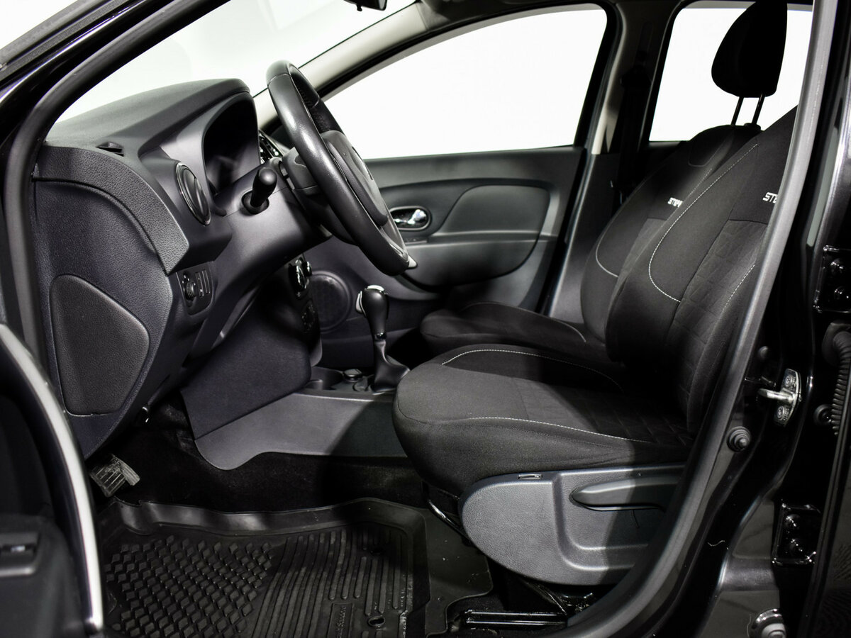 Рено Сандеро б/у, 2016, Автоматическая. Фото: #9