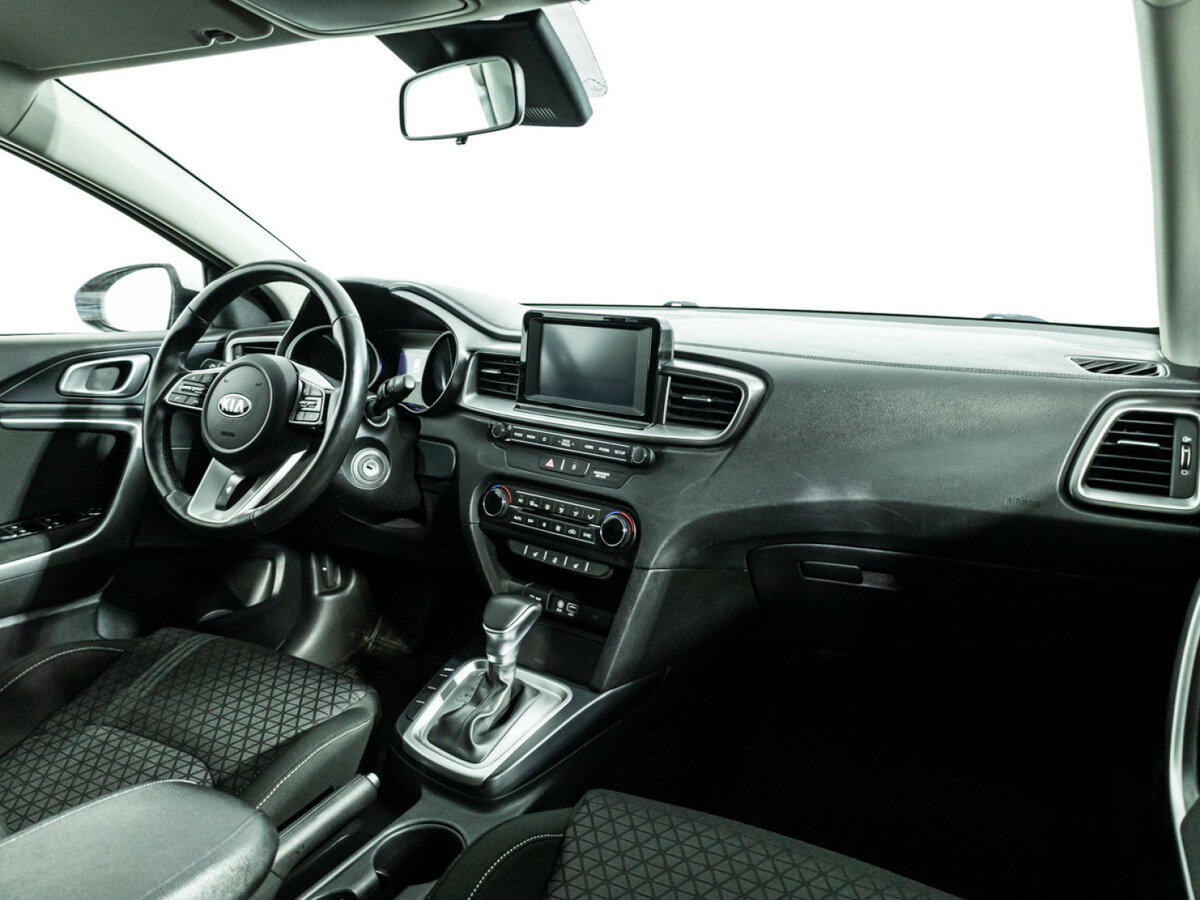 Киа Сид б/у, 2018, Роботизированная. Фото: #8