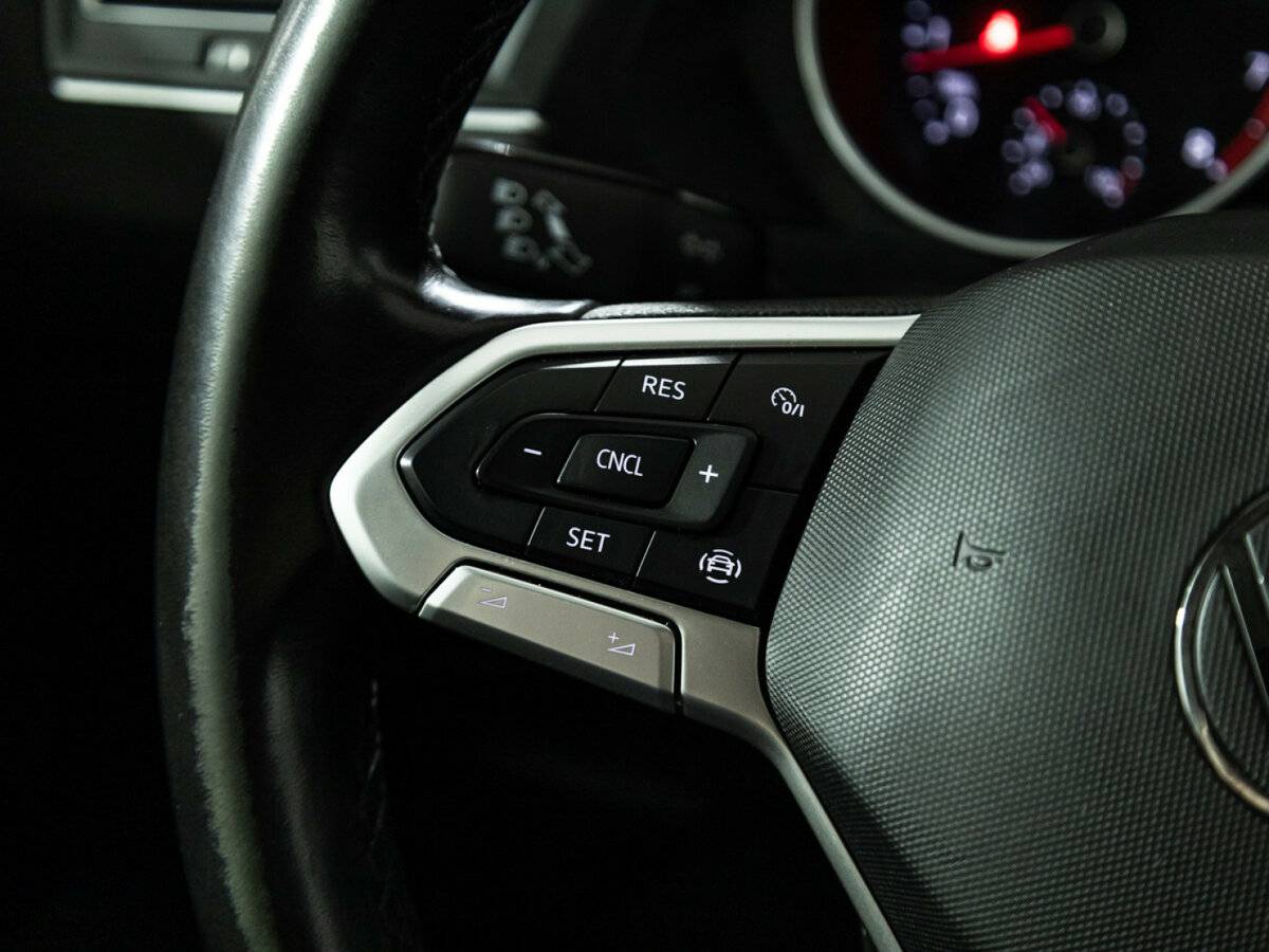 Volkswagen Tiguan б/у, 2021, Роботизированная. Фото: #17