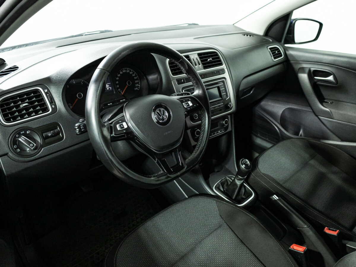 Фольксваген Поло б/у, 2016, Механическая. Фото: #10