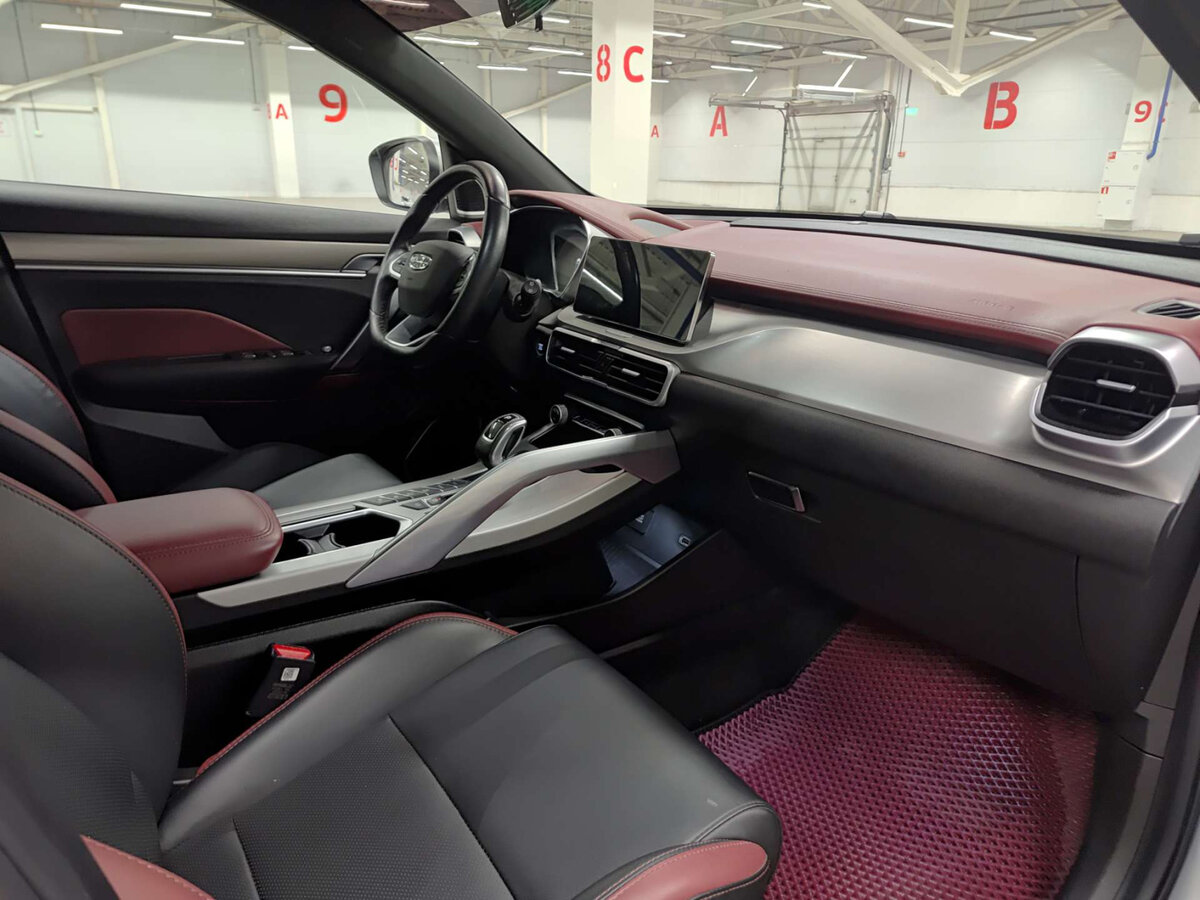 Geely Coolray б/у, 2021, Роботизированная. Фото: #10