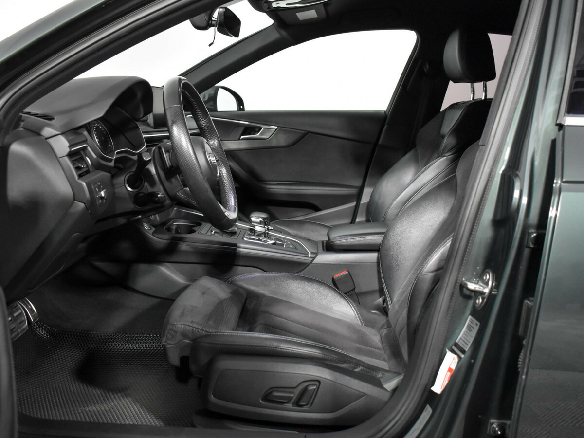 Audi A4 б/у, 2017, Роботизированная. Фото: #7