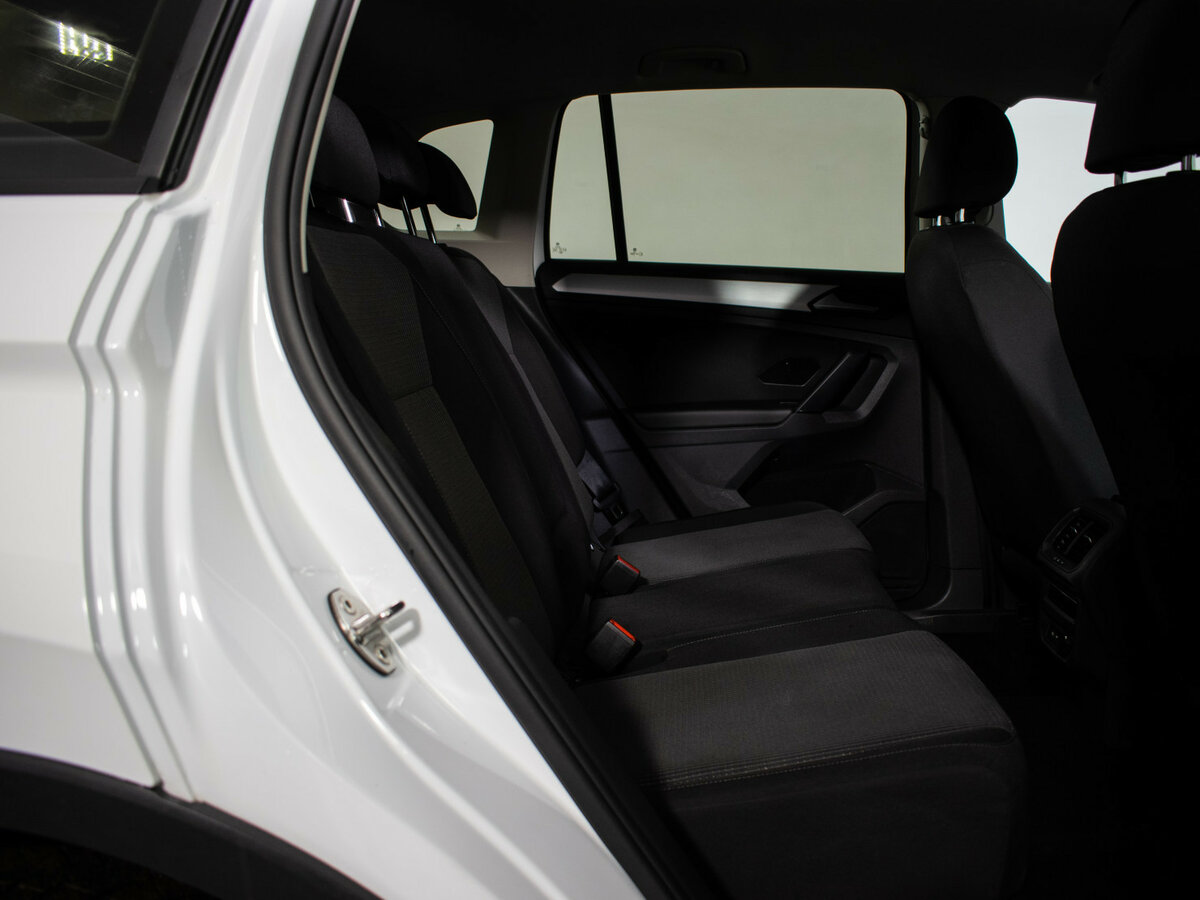 Volkswagen Tiguan б/у, 2022, Роботизированная. Фото: #8