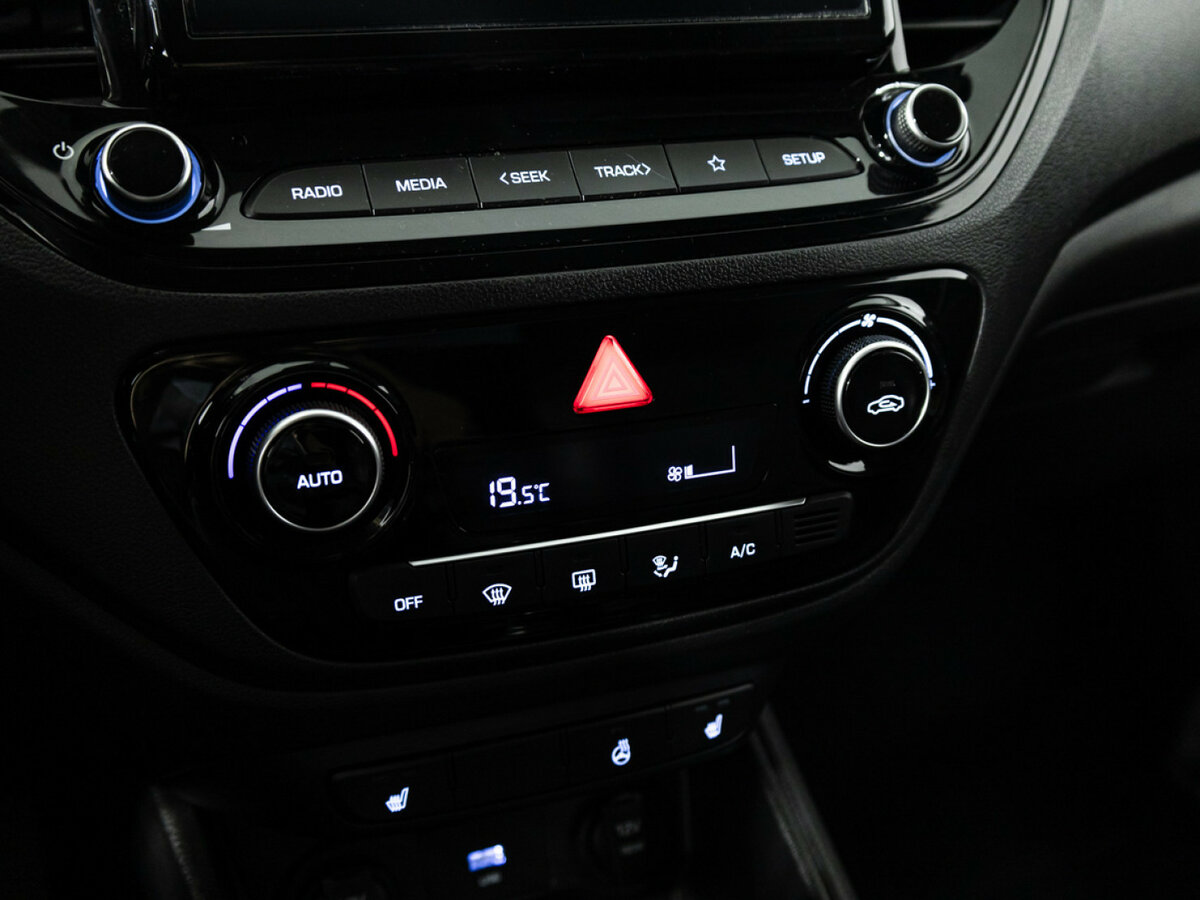 Solaris HS б/у, 2024, Автоматическая. Фото: #15