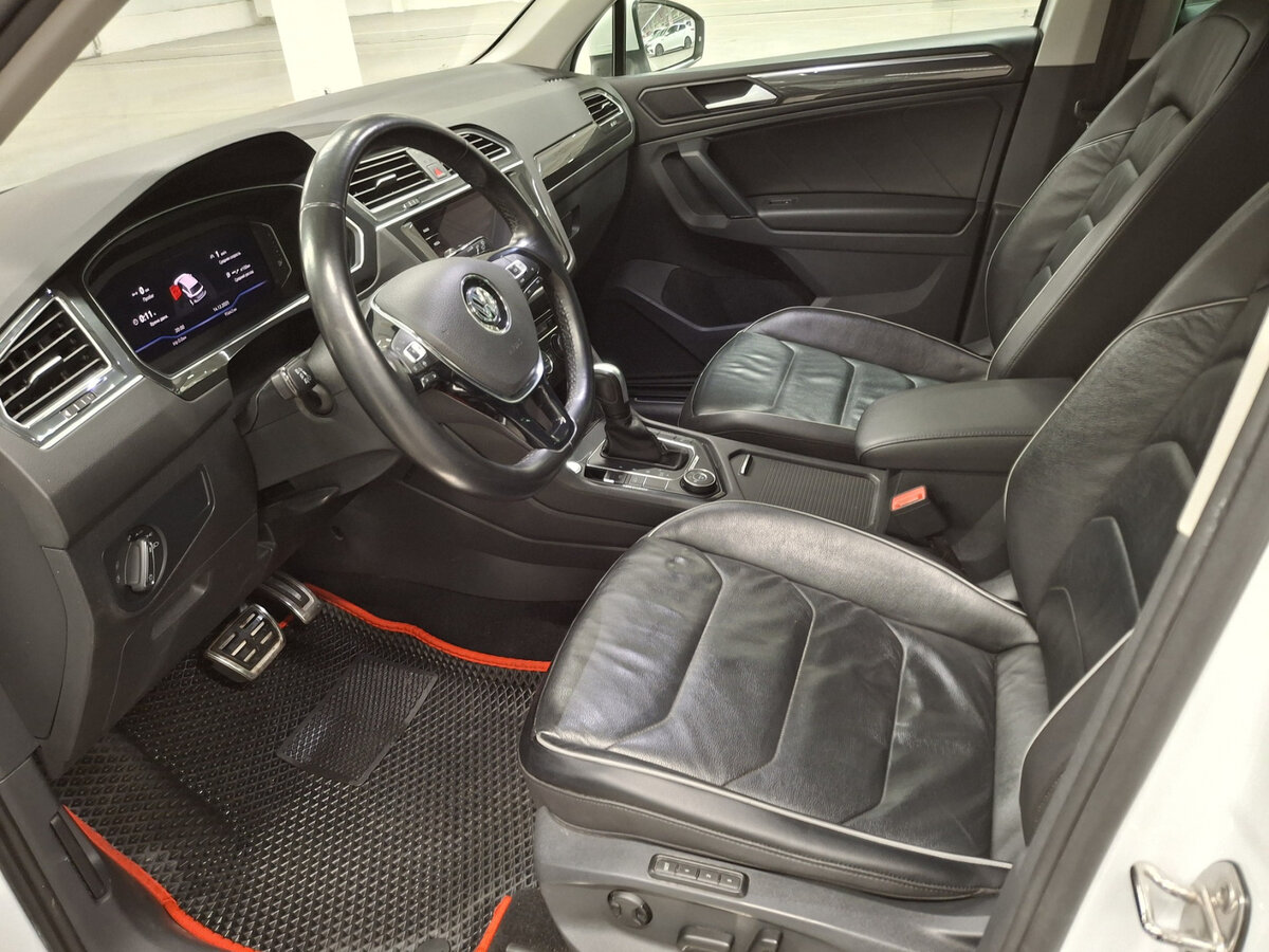 Volkswagen Tiguan б/у, 2020, Роботизированная. Фото: #15