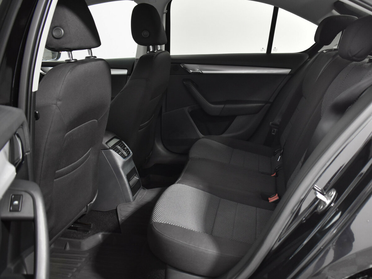 Шкода Октавия б/у, 2014, Механическая. Фото: #11