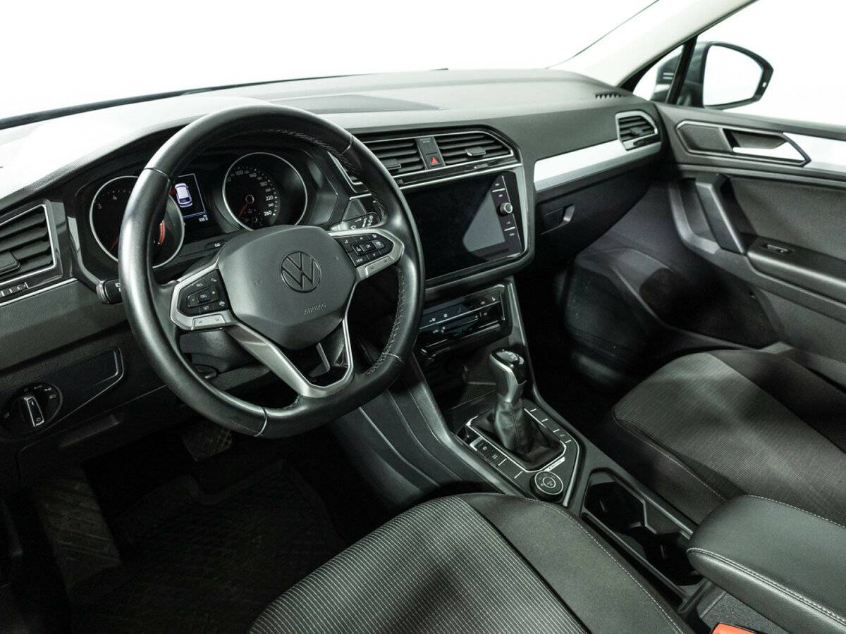 Volkswagen Tiguan б/у, 2022, Роботизированная. Фото: #10