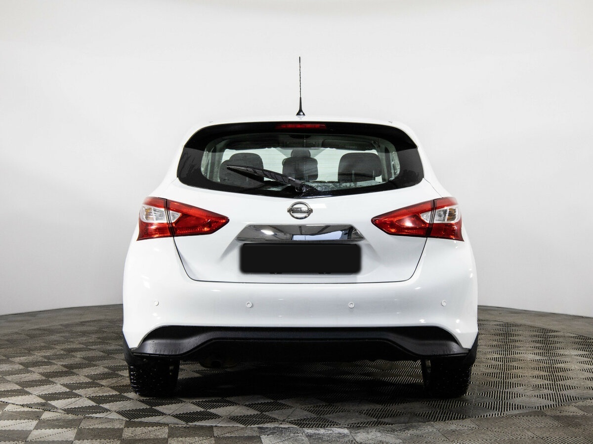 Ниссан Тиида б/у, 2015, Вариатор. Фото: #4