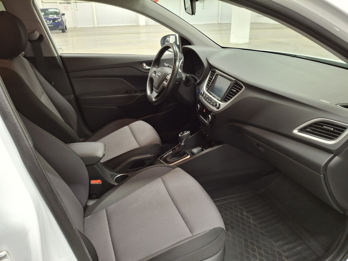 Hyundai Solaris б/у, 2017, Автоматическая. Фото: #10