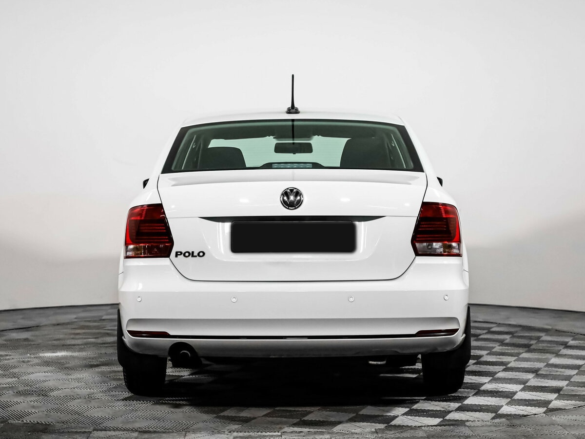 Volkswagen Polo б/у, 2018, Механическая. Фото: #4